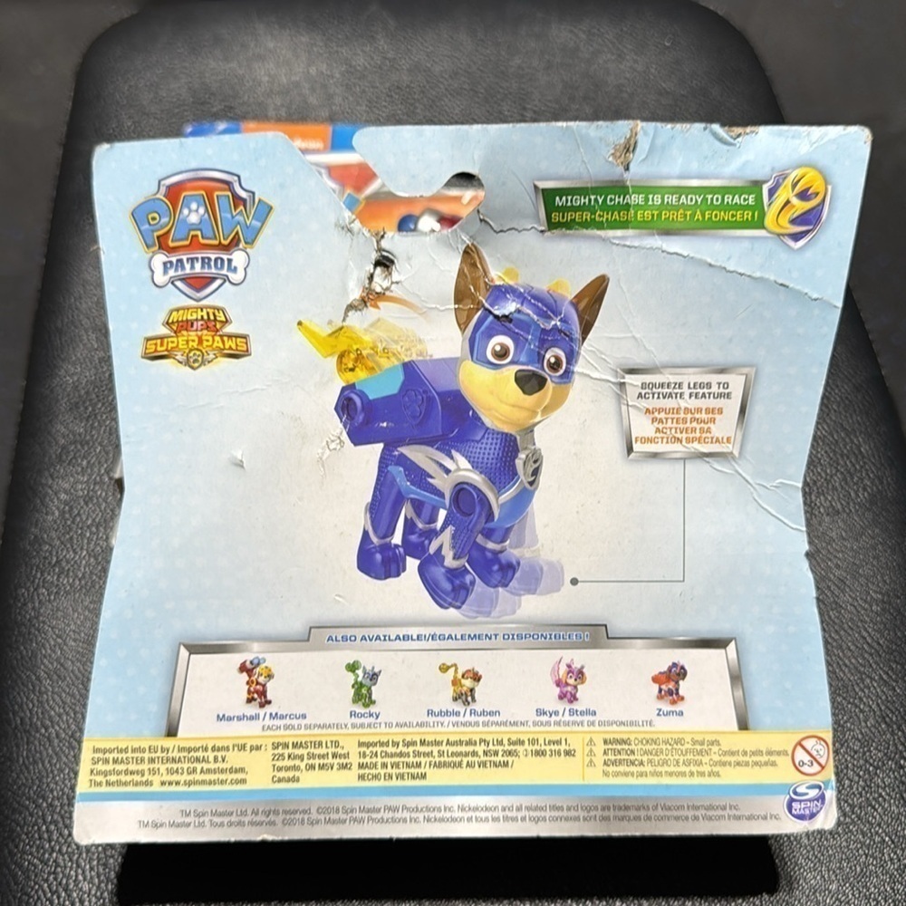 2 Paw Patrol Action Figure: Hero Pup Mighty Marshall & Chase - Picture 6 of 6
